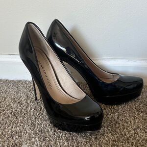 Chinese Laundry Glossy Black Heels